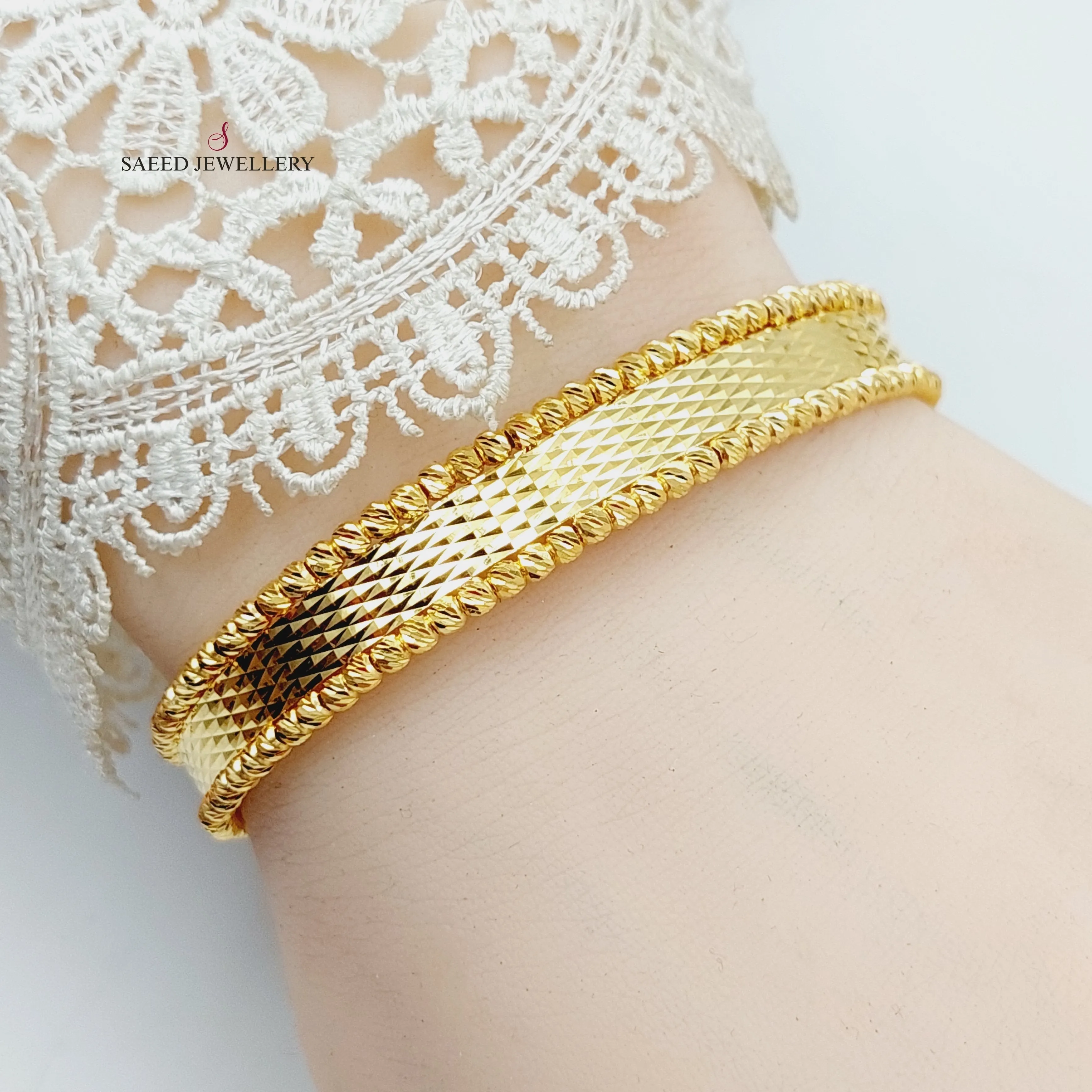 سوار طابات