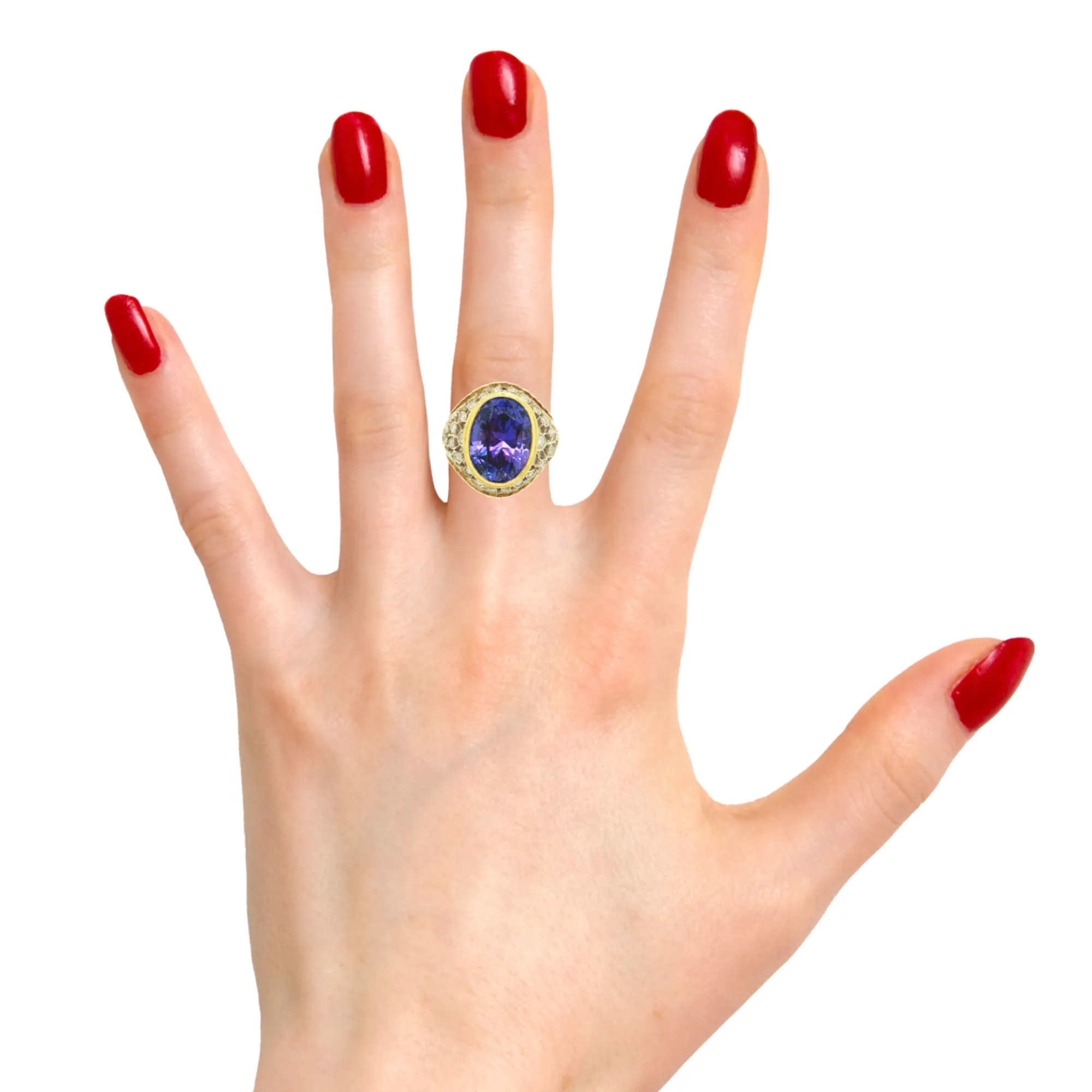 8.25 Carat Tanzanite and Diamond Florentine Design Cocktail Ring