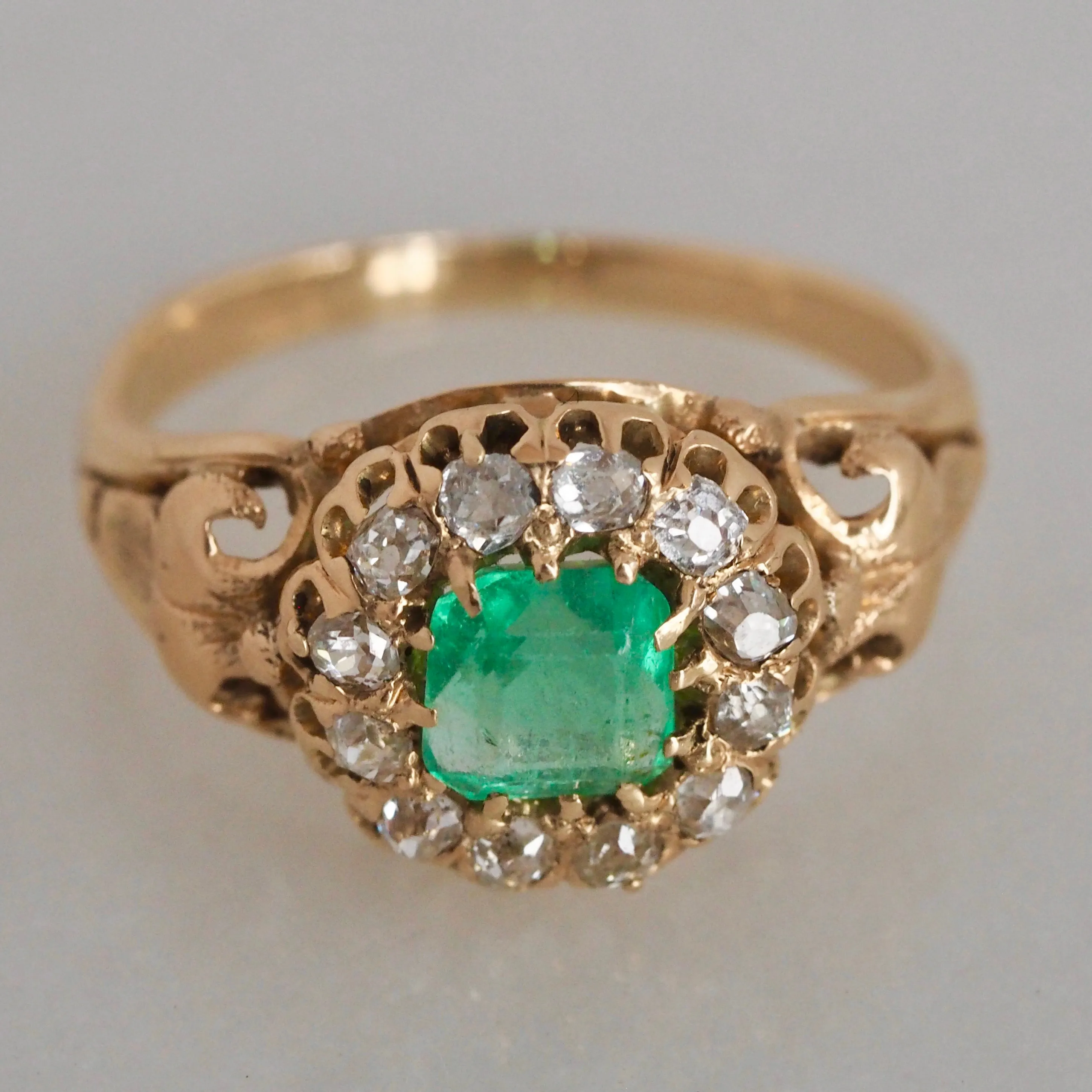 Antique Victorian 14k Gold Emerald and Old Mine Cut Diamond Halo Ring