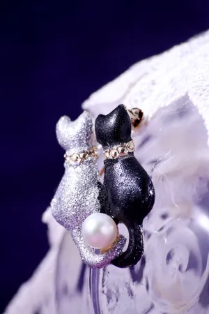 Fresh Water Pearl Black and Sliver Cat Brooch