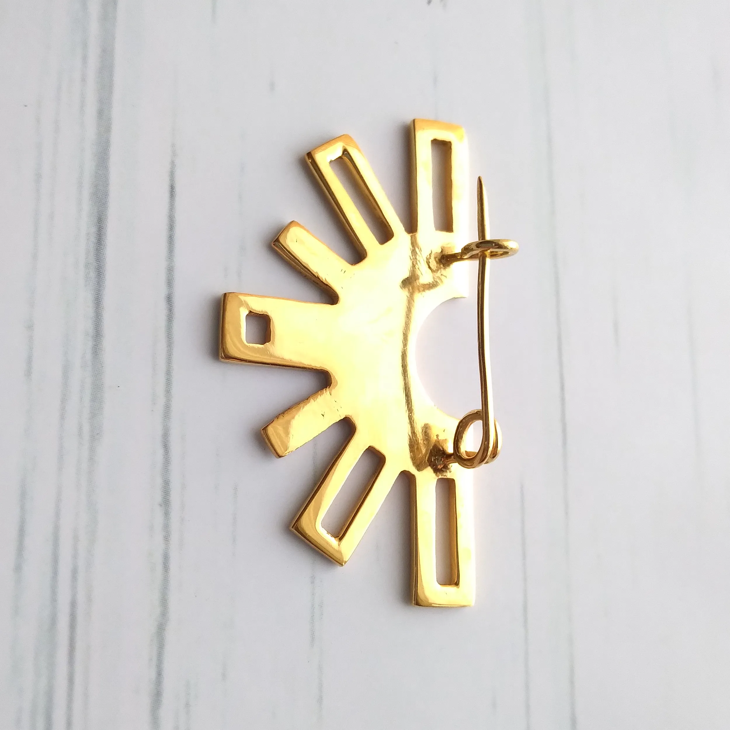 Jeweled Araw Brooch Pin