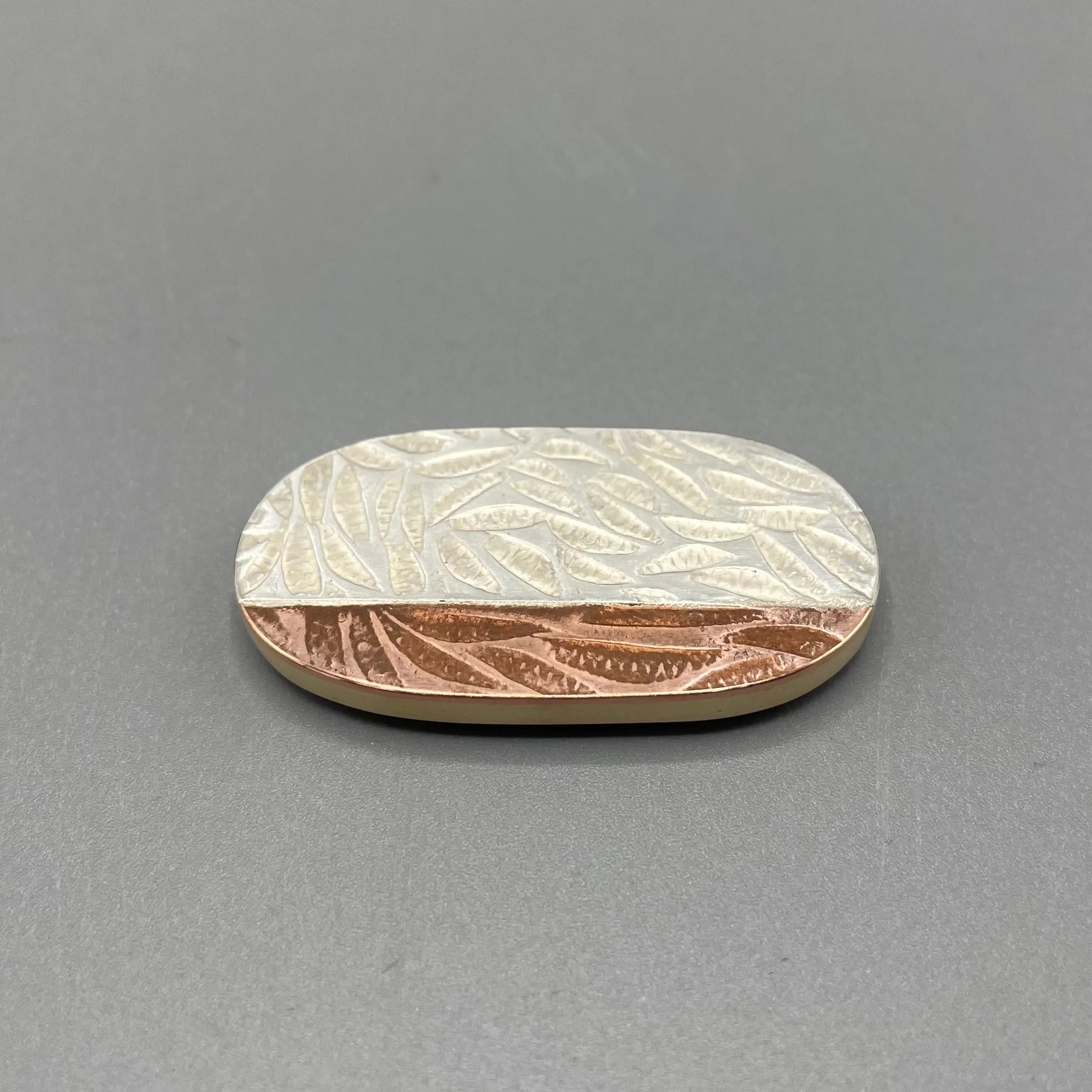 Papermetal 'Landscape' Oval Brooch