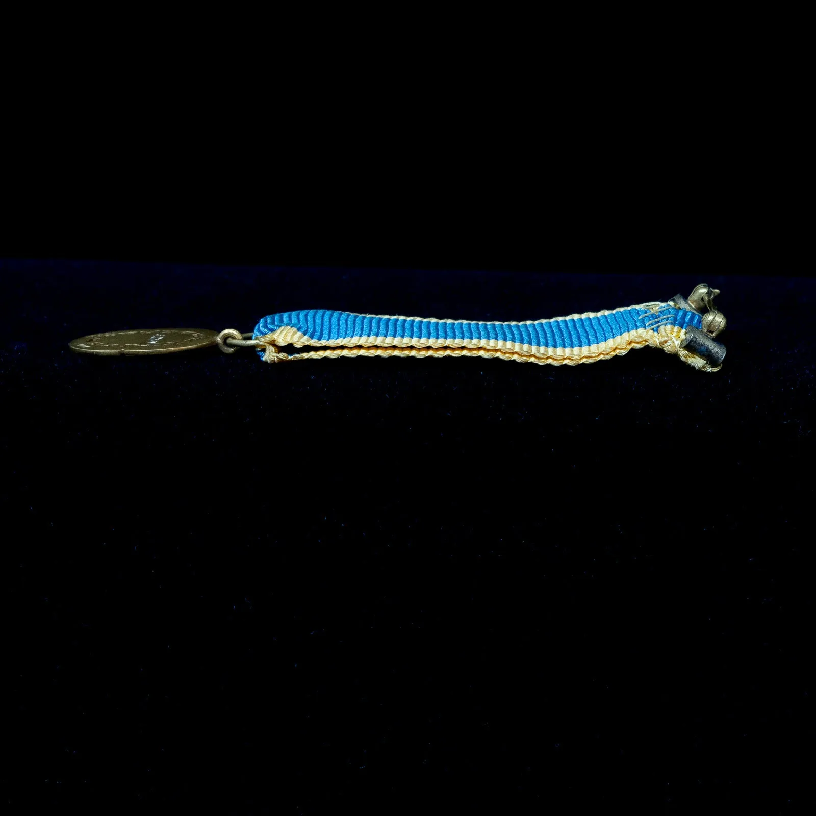 The National Society of Colonial Dames XVII Century Insignia Brooch