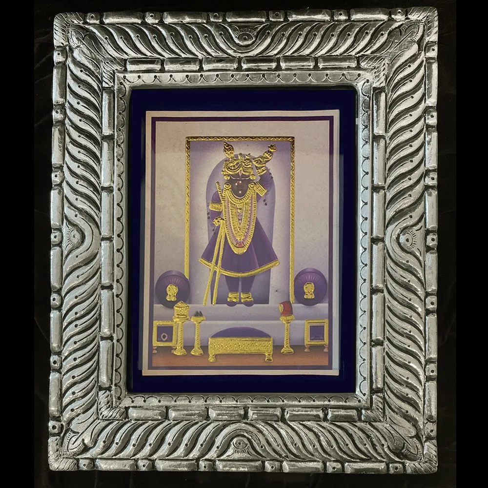 Unique Silver Frame